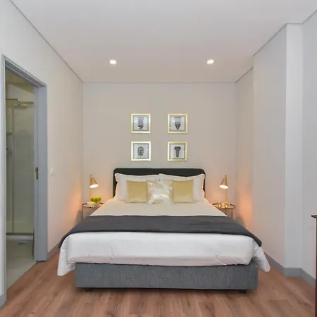 Rosario's Boutique Apartment *