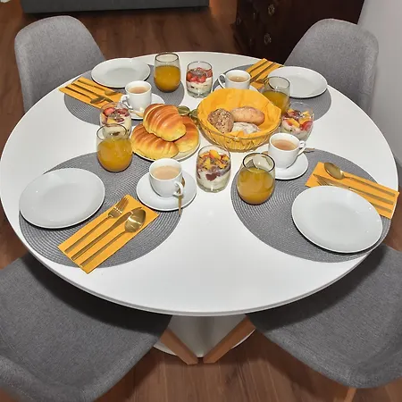 Rosario's Boutique *