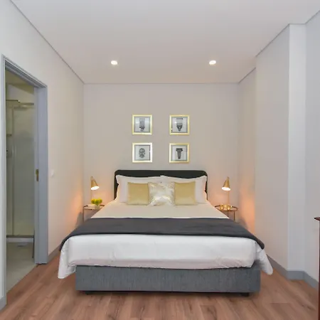 Rosario's Boutique *